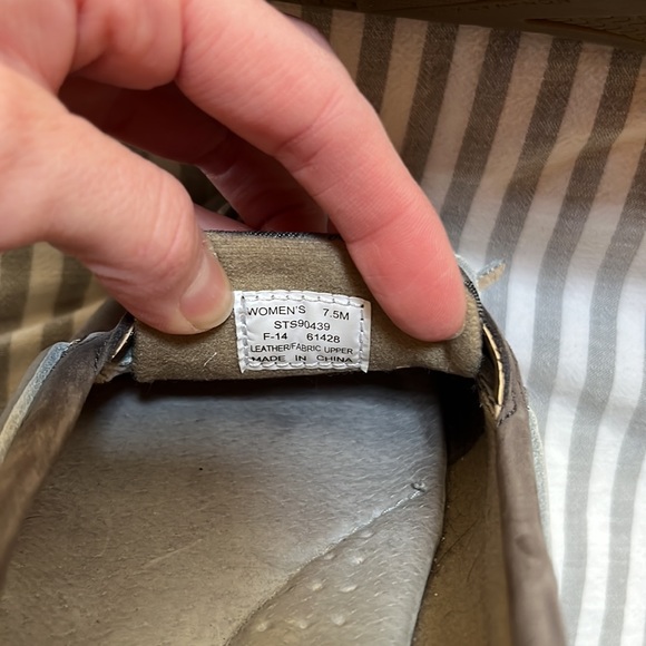 Sperry Topsider Angelfish Leopard Jaquard Boat Shoes - Picture 6 of 9